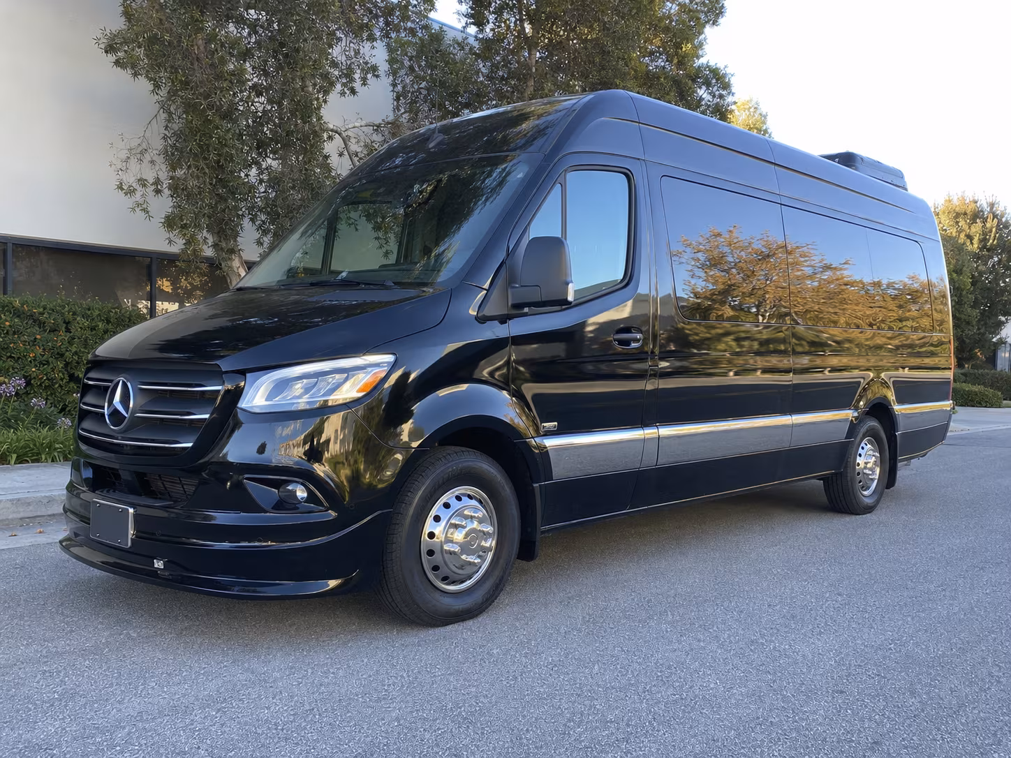 Round Rock Wedding Transportation & Shuttle Service