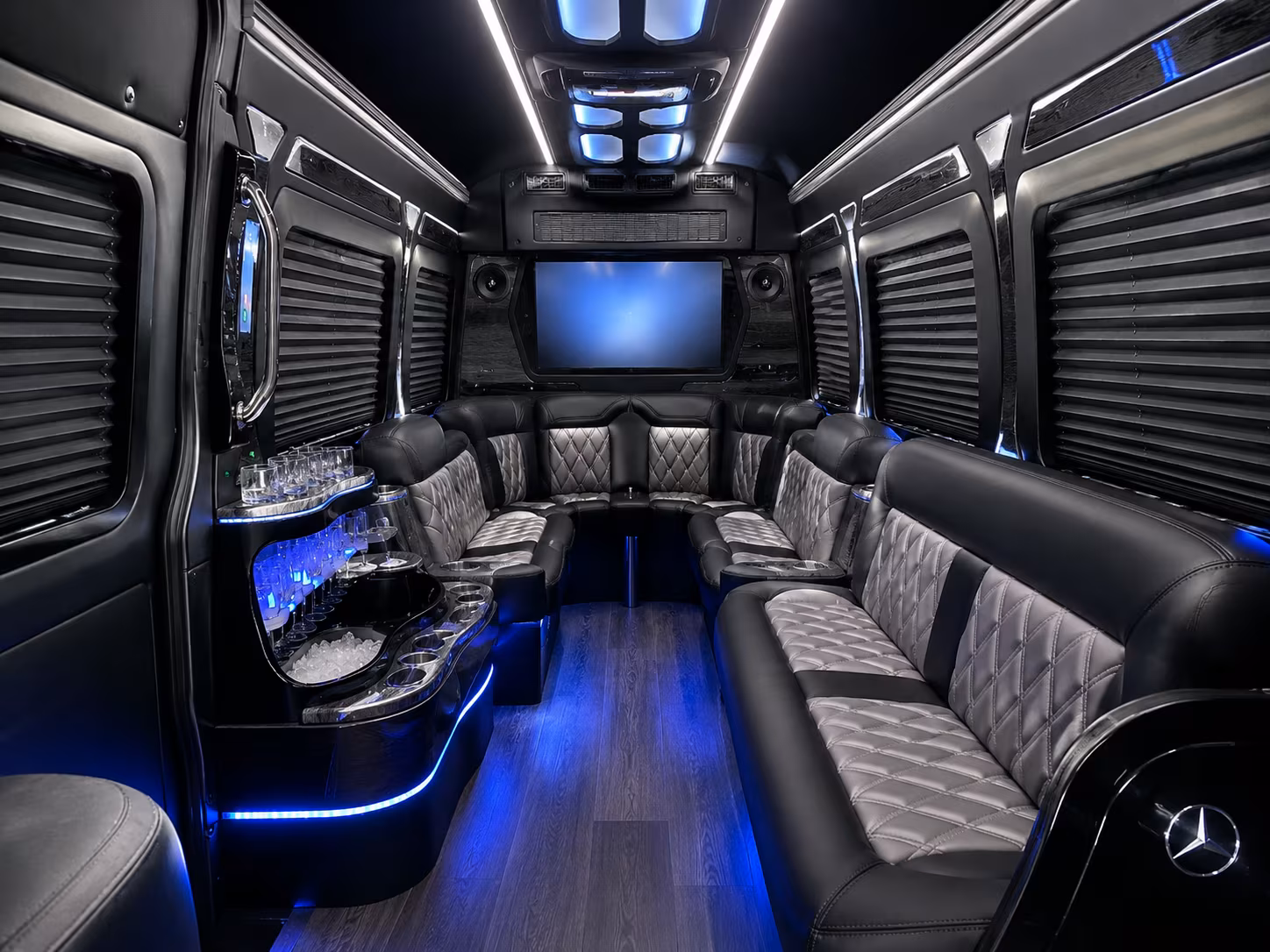 San Antonio Airport Shuttle & Transportation party bus exterior