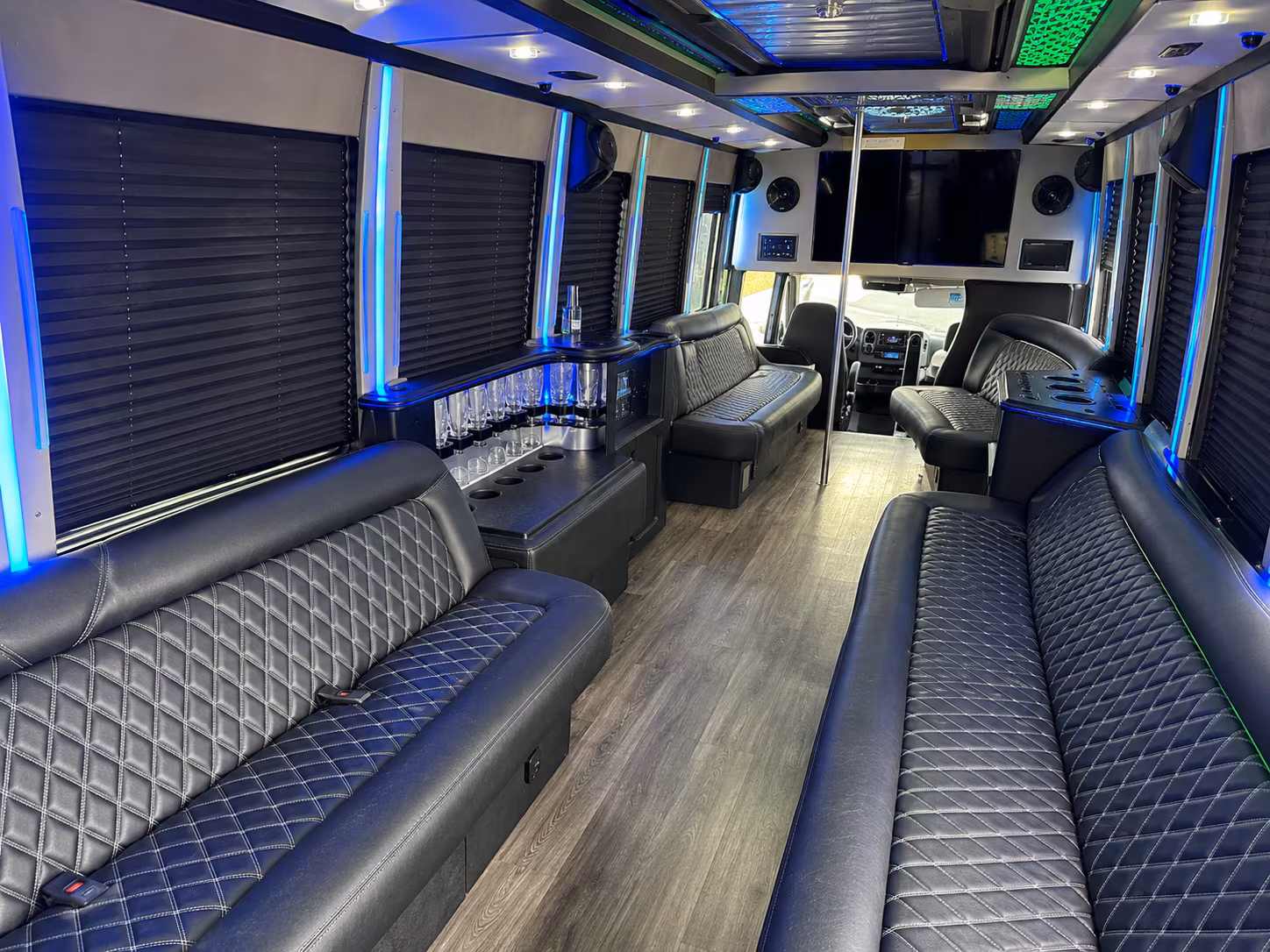 San Antonio Birthday, Sweet 16, & Quinceañera Transportation onboard seating