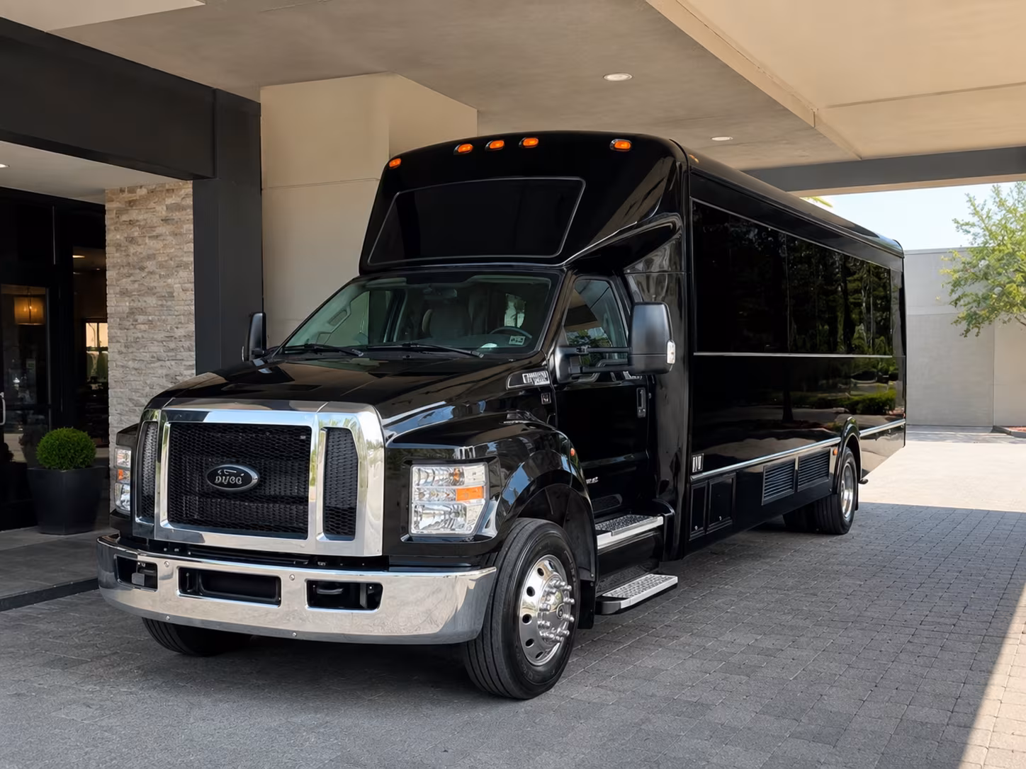 San Antonio Birthday, Sweet 16, & Quinceañera Transportation party bus exterior