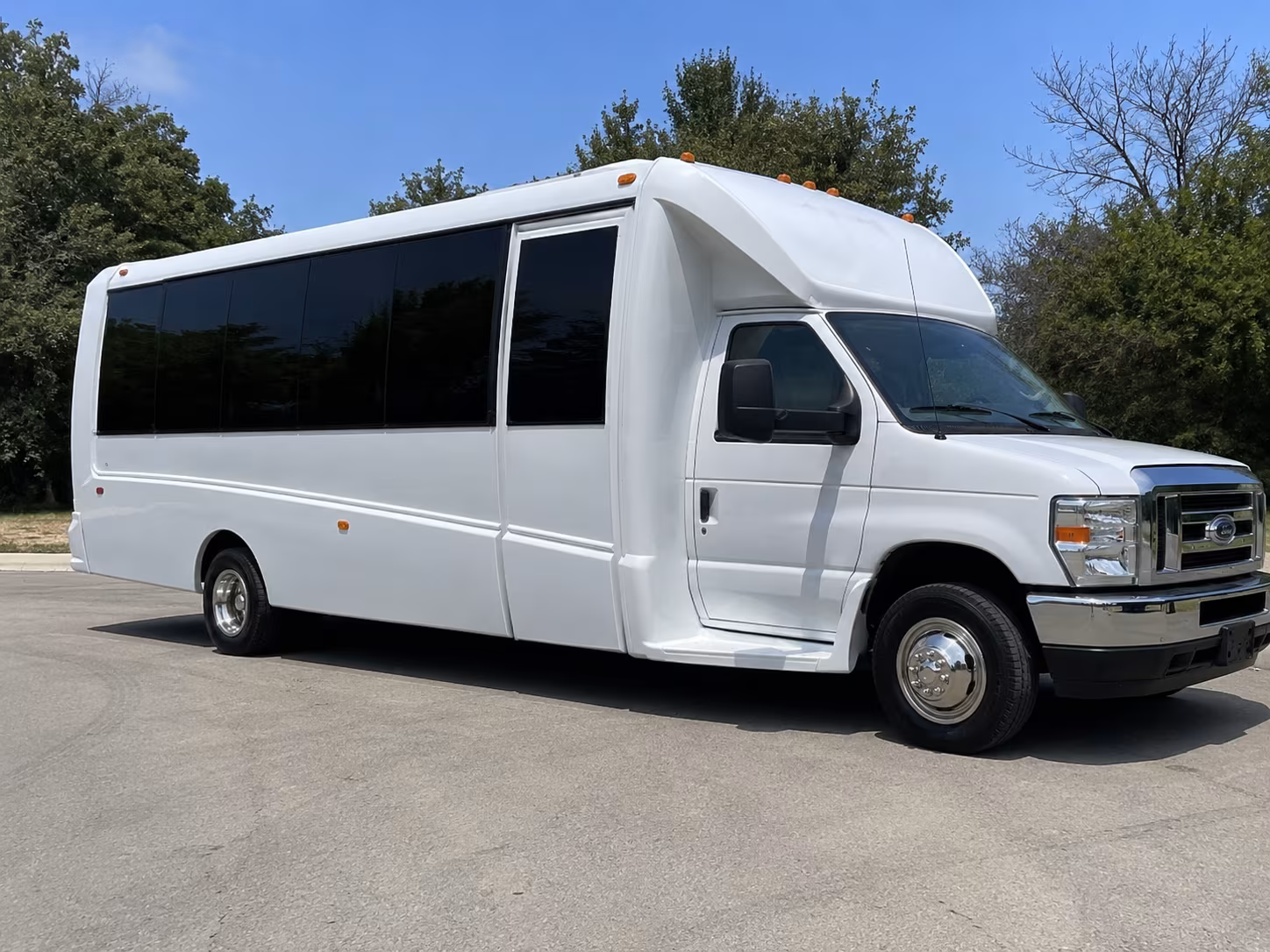 San Antonio Sporting Event Transportation group transportation