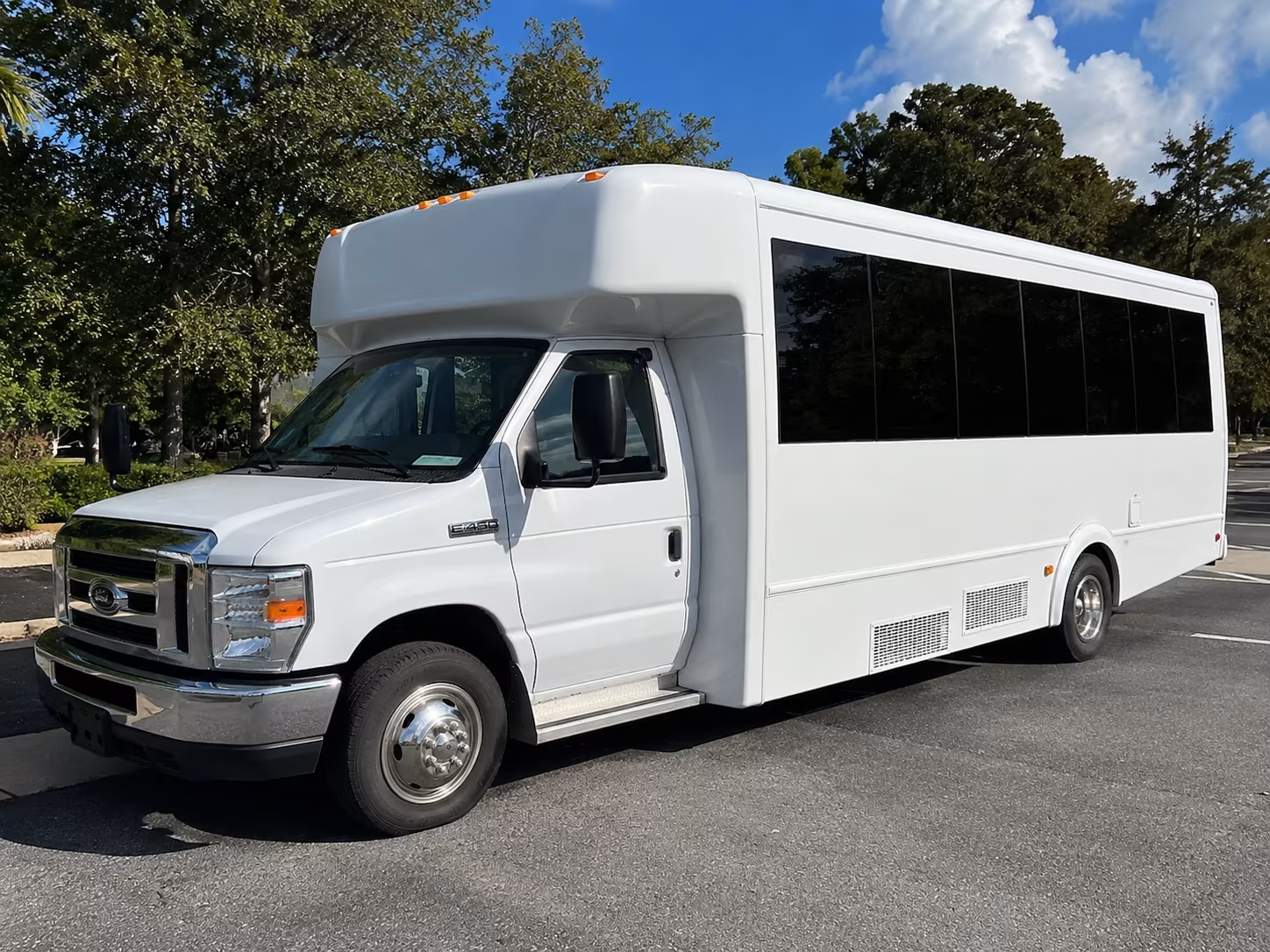 San Antonio Winery Tour & Pub Crawl Transportation pickup coordination